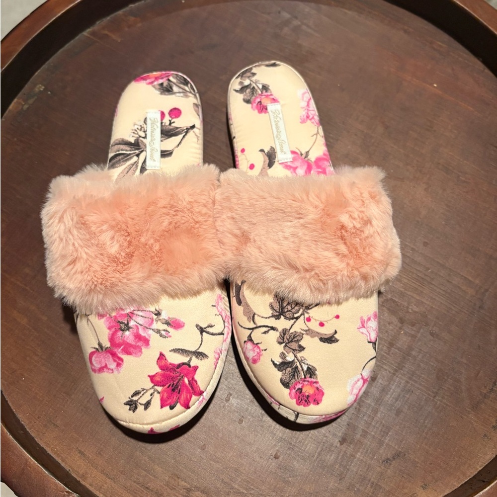 Victoria's Secret Pink Floral Fur Slippers